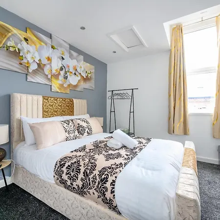 Rb83Pl - Comfortable Shared Bedroom In Leeds *