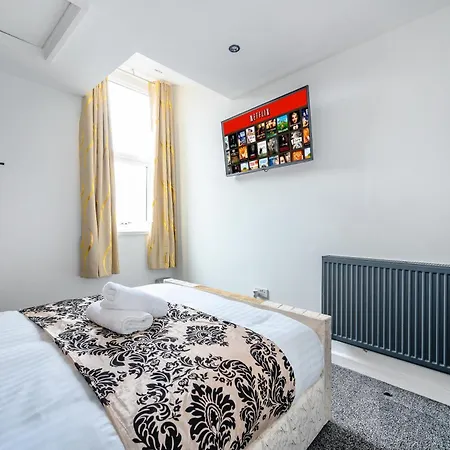 -rb83- For Your Relaxed,cosy Stay,free Parking * Leeds (West Yorkshire)