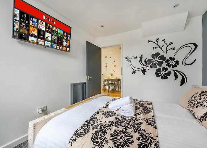 -rb83- For Your Relaxed,cosy Stay,free Parking Leeds (West Yorkshire)